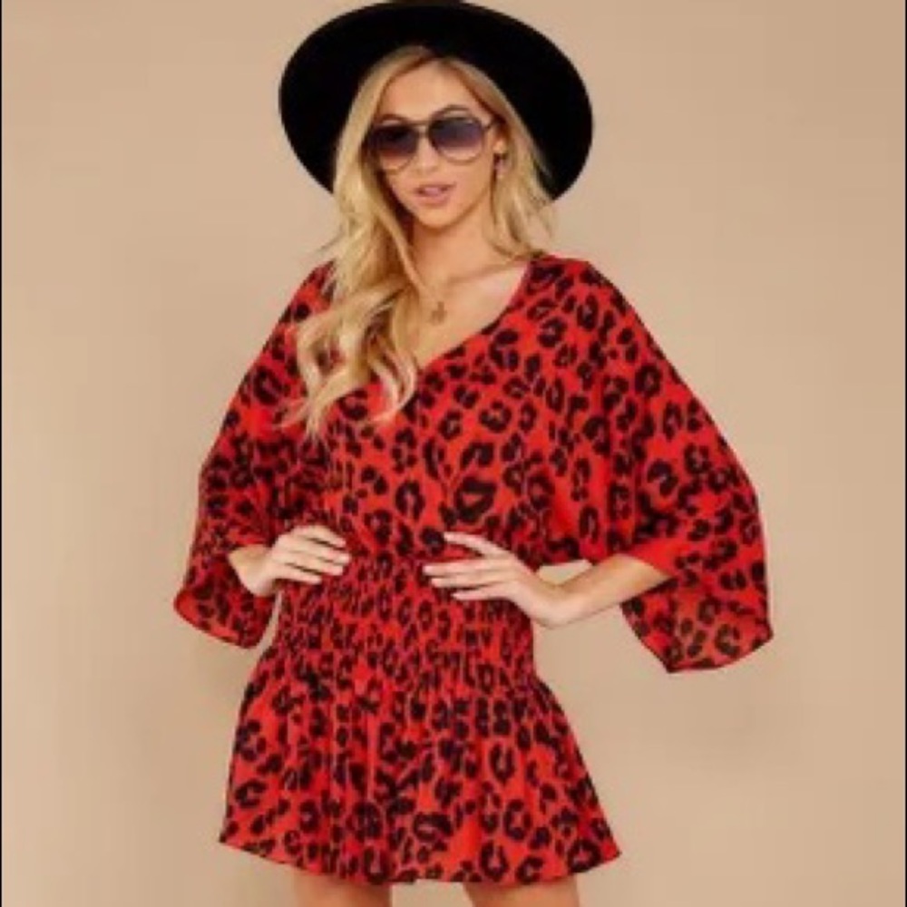 *NWOT* Red & Black Leopard Dress with Ruched Waist - Picture 1 of 4